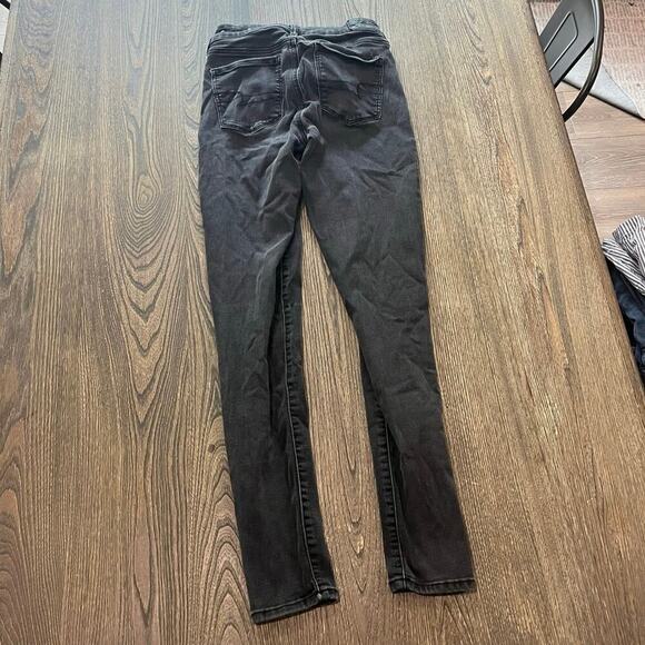 American Eagle Skinny Jeans High-Rise Denim Next Level Stretch Black Size 6 Long - Picture 9 of 11